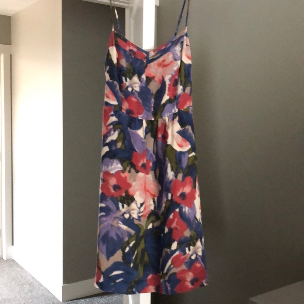 Sz 4 silk dress with pockets! EUC. Anthropologie.